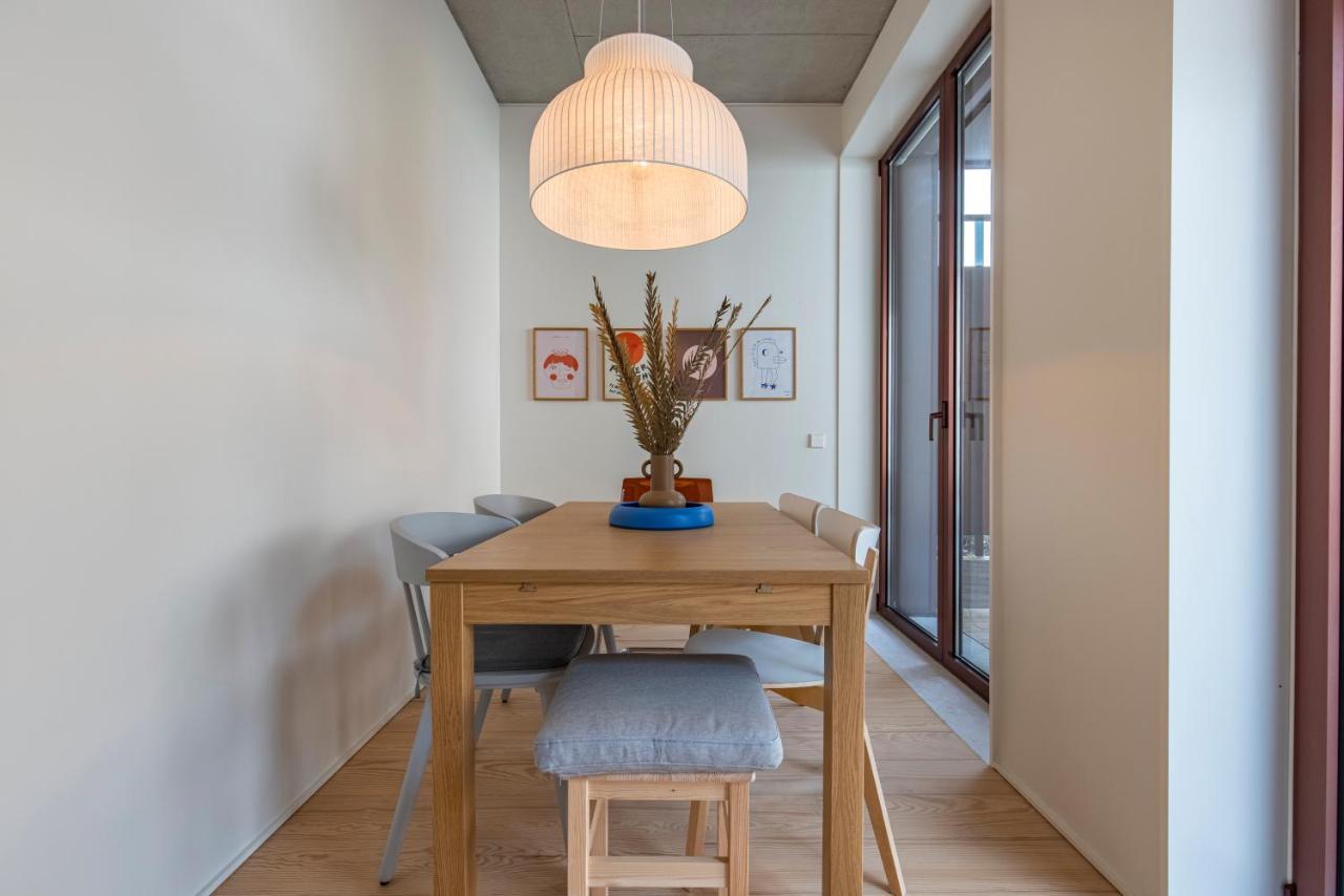 Deluxe 2Bdr Apartment W/ Patio By Lovelystay Lisbon Luaran gambar
