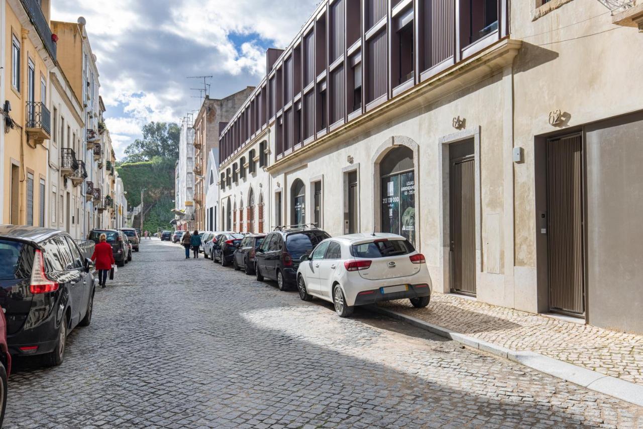Deluxe 2Bdr Apartment W/ Patio By Lovelystay Lisbon Luaran gambar